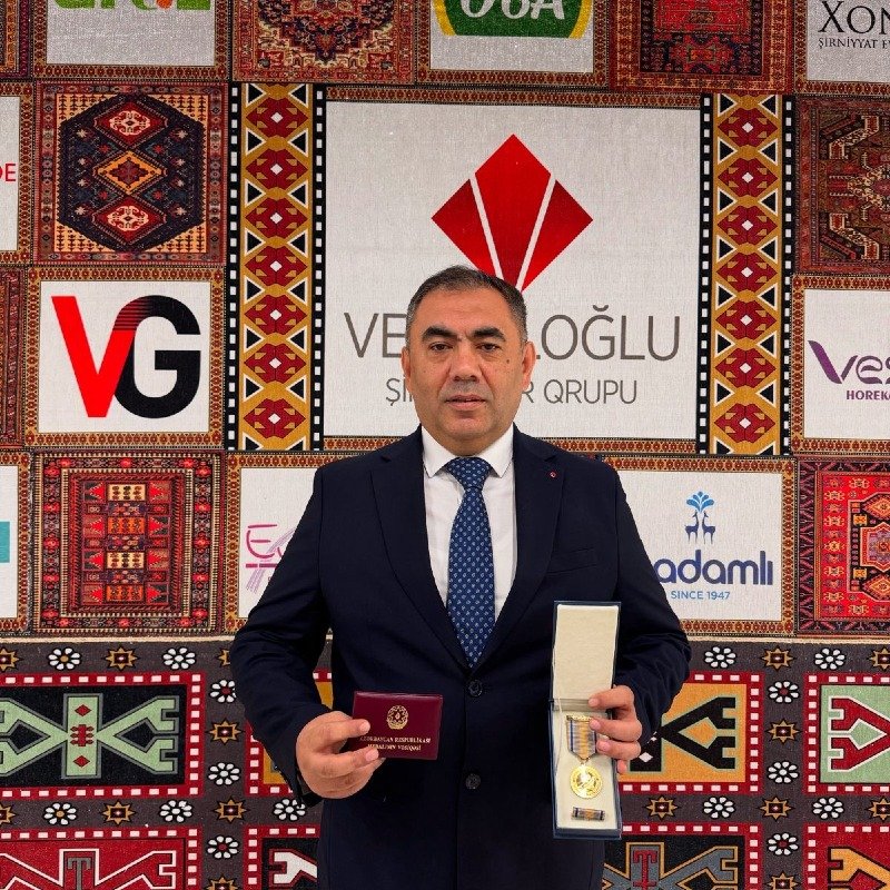 Məhəmmədəli Qəribli Prezident İlham Əliyevin Fərmanı ilə təsis edilən yubiley medalına layiq görülüb